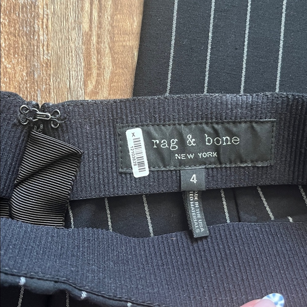 Rag & Bone Black & White Business Casual Pinstripe Dark Academia Skinny Pants - Picture 3 of 3
